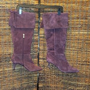 Maroon kitten heel boots